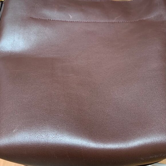 Madewell The Essential Medium Bucket Tote in Chocolate Raisin - Picture 5 of 6